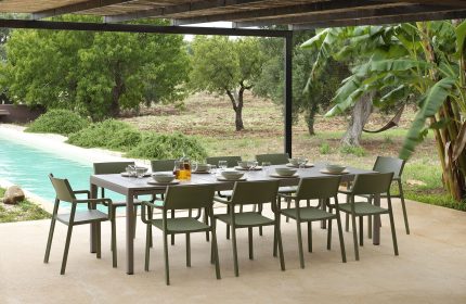 Nardi_tables_RIO210_ambient images10_LR